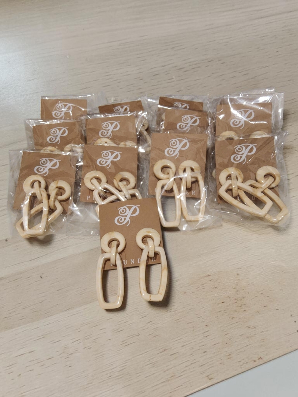 Plunder Bundle 12 pc Cream Link Drop Earrings